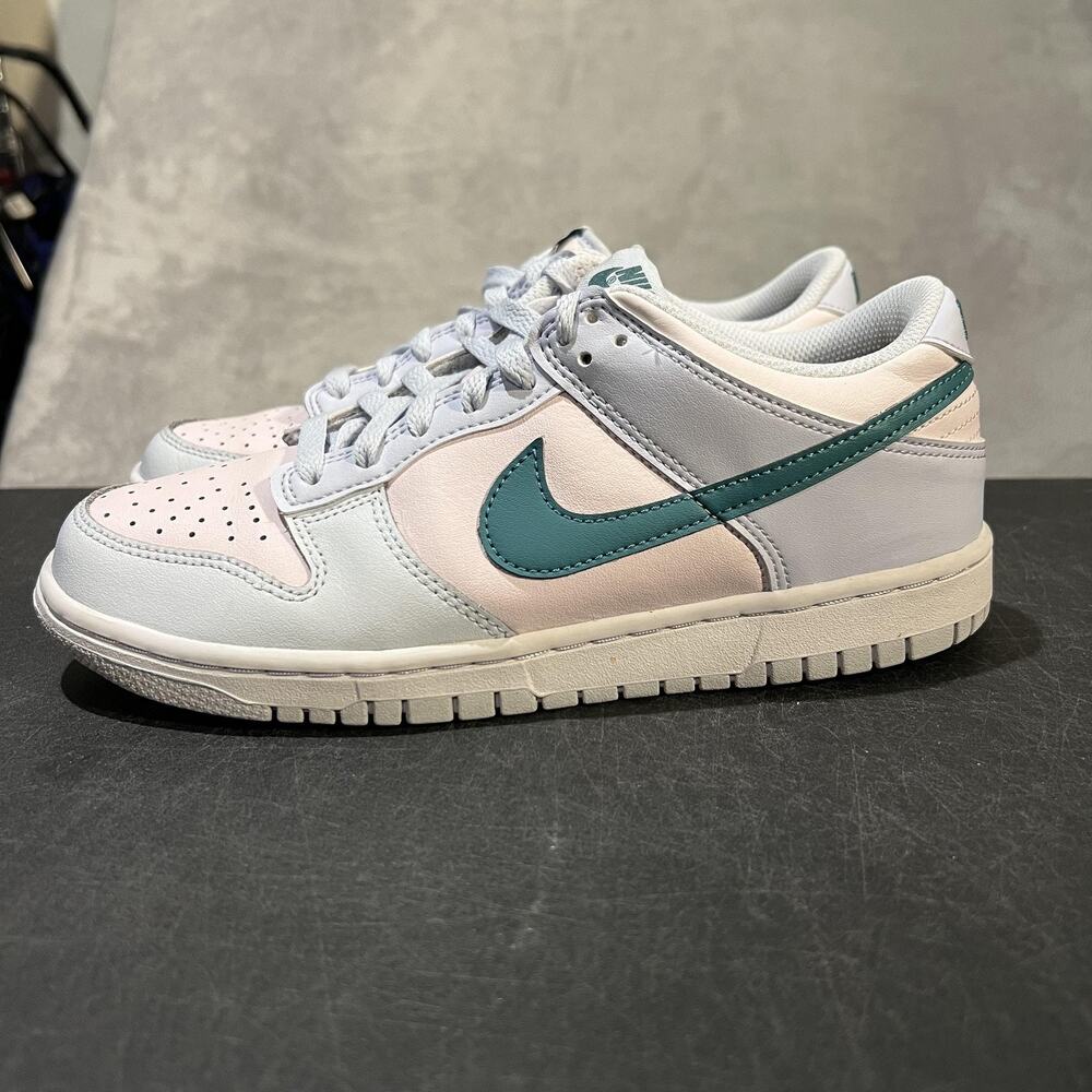 Nike Dunk Low Shoes Youth 7Y Mineral Teal Leather Low Top Sneakers FD1232-002 - Picture 3 of 9